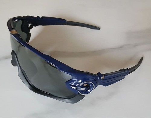 Lunettes soleil oakley - de,